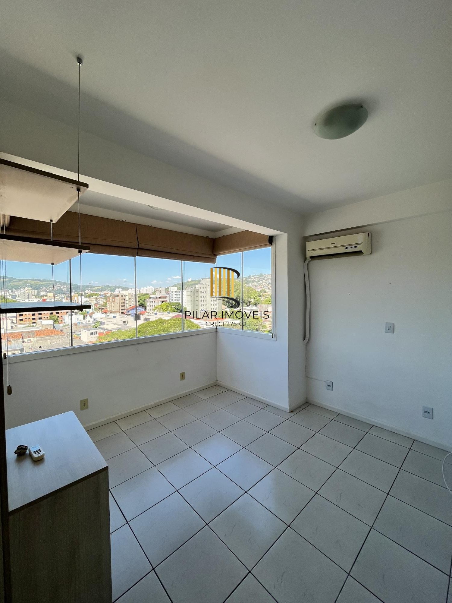 Apartamento de 1 quarto e 1 vaga de garagem em frente a PUC na Bento Gonçalves