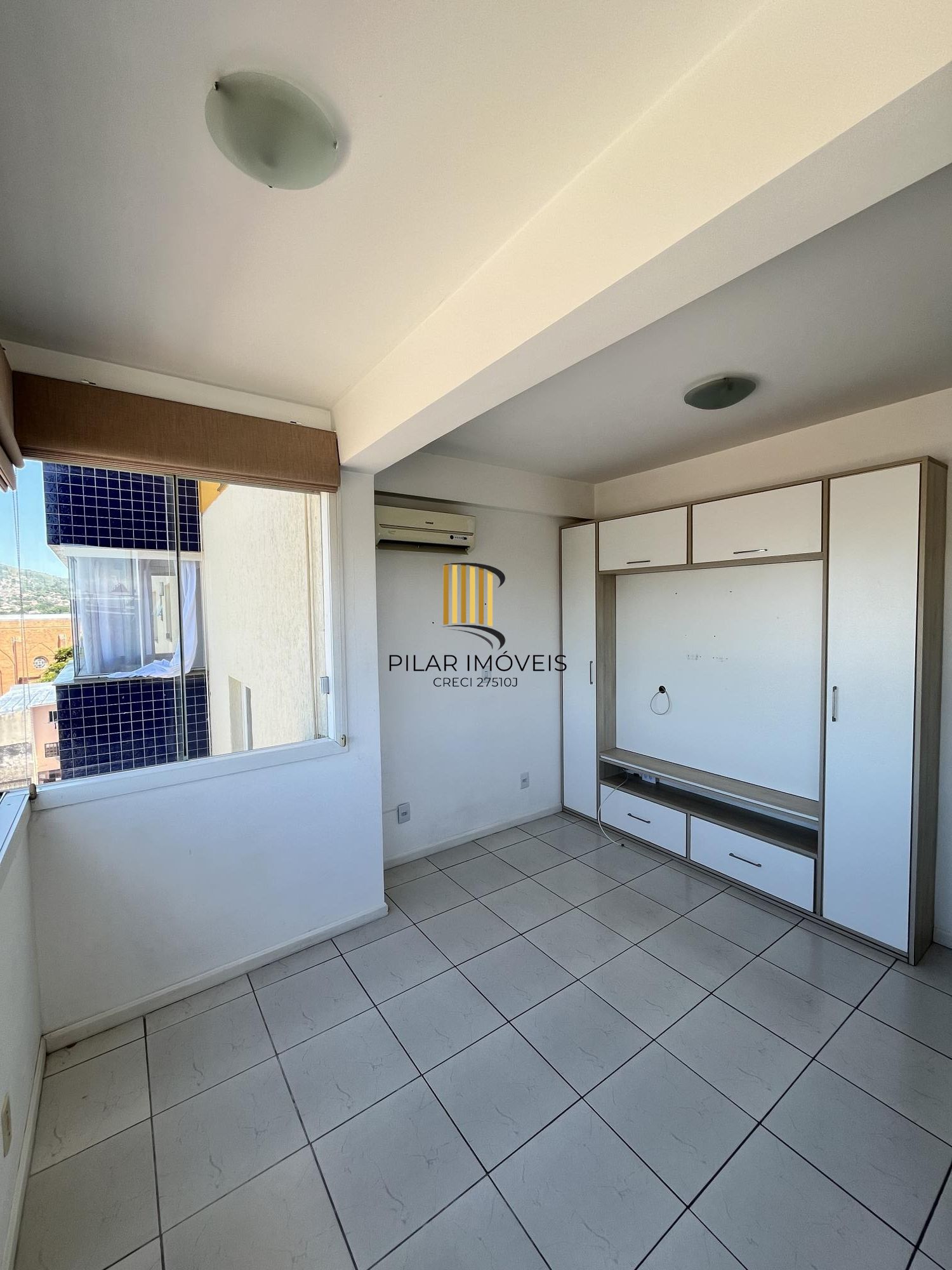 Apartamento de 1 quarto e 1 vaga de garagem em frente a PUC na Bento Gonçalves