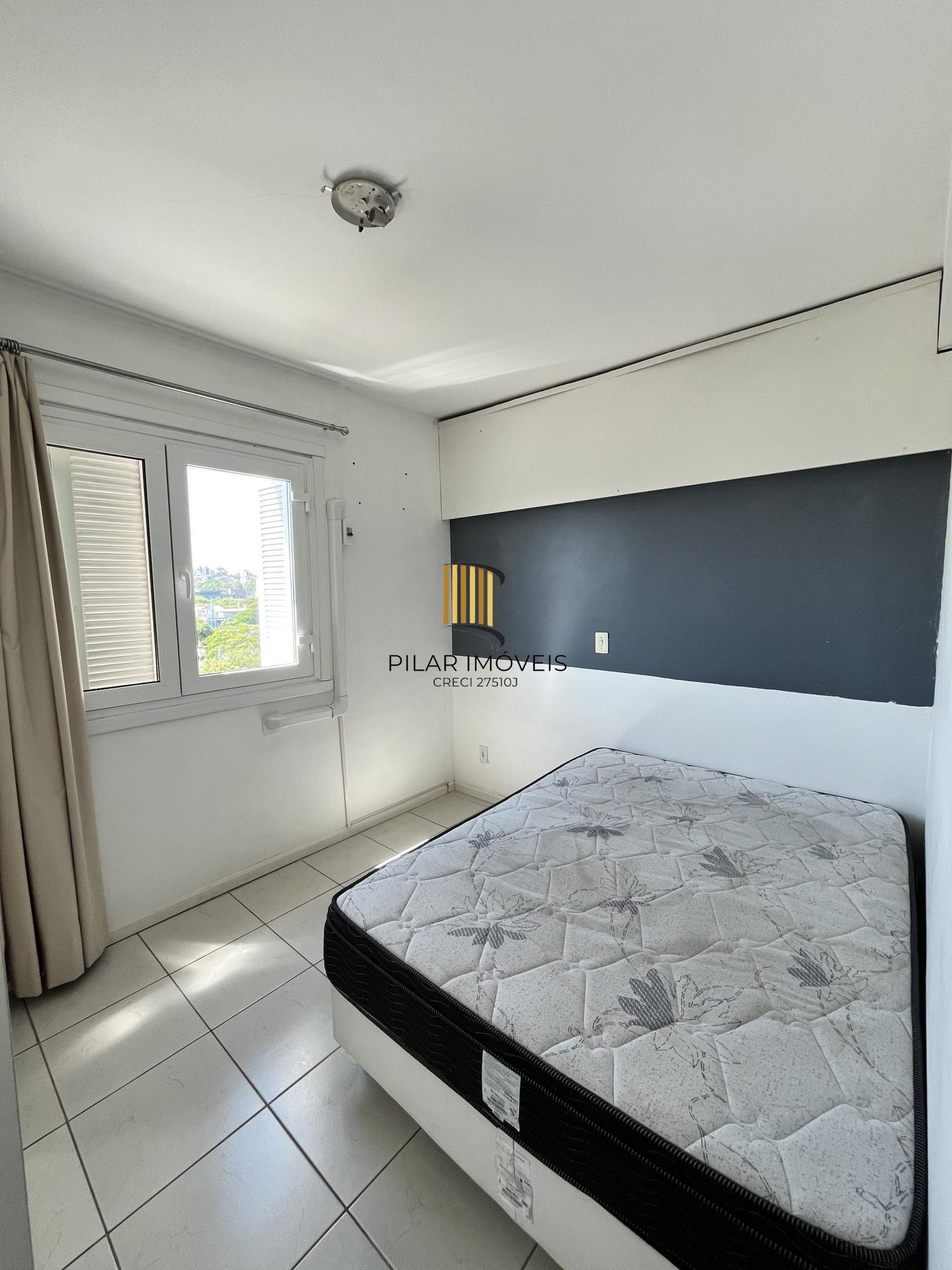 Apartamento de 1 quarto e 1 vaga de garagem em frente a PUC na Bento Gonçalves