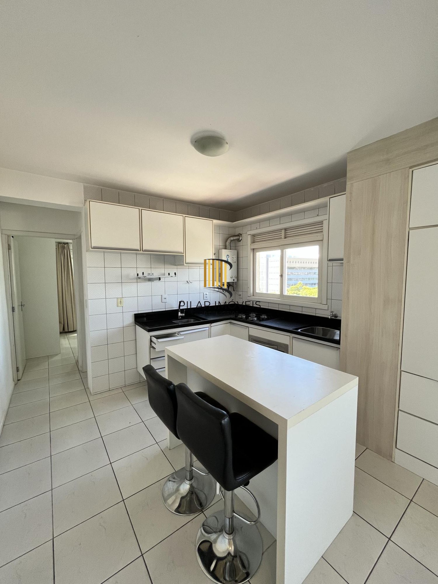 Apartamento de 1 quarto e 1 vaga de garagem em frente a PUC na Bento Gonçalves