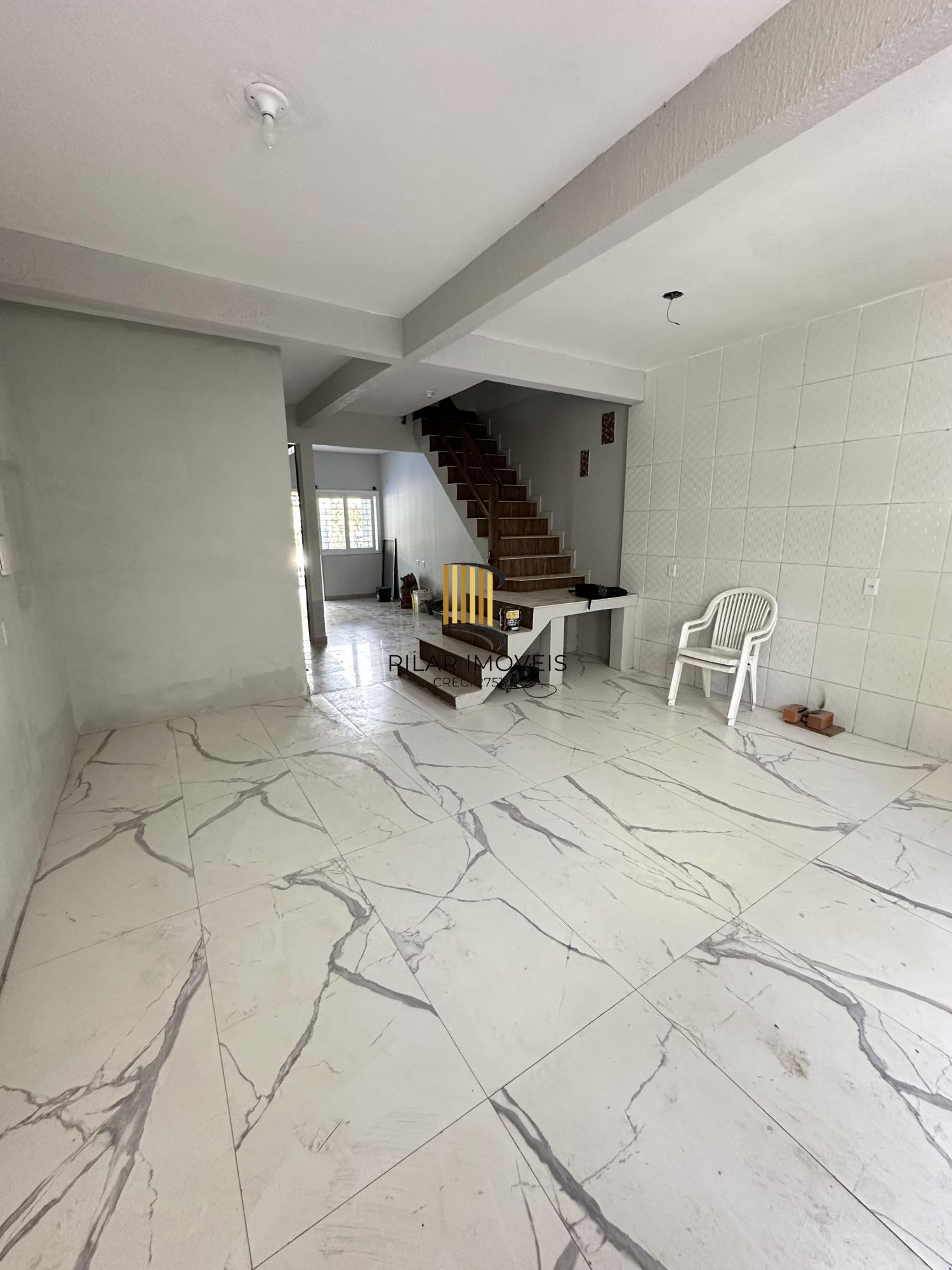 SOBRADO 3 DORMITÓRIOS NA HÍPICA