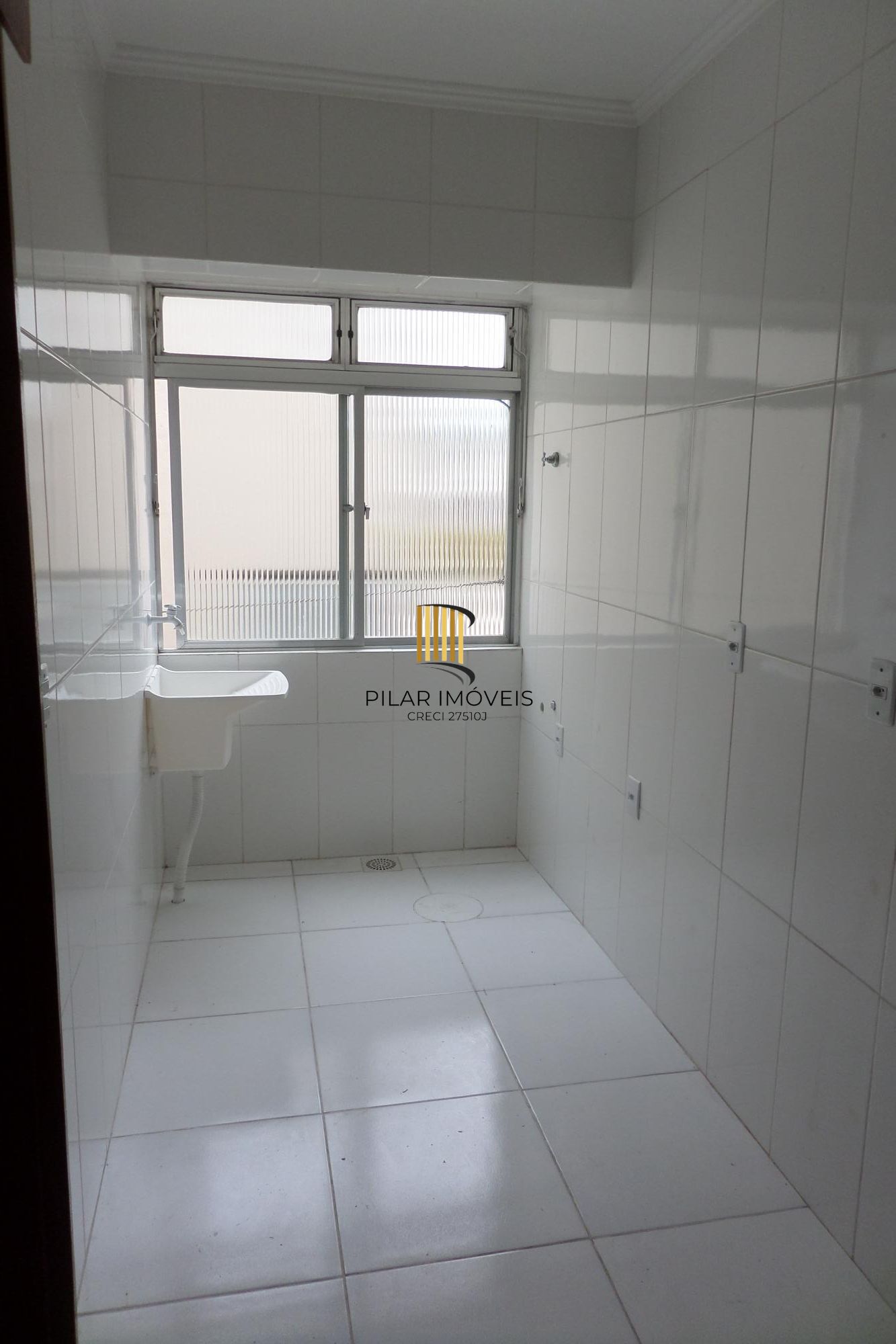 Apartamento no bairro Santa Cecilia de 1 dormitório DESOCUPADO