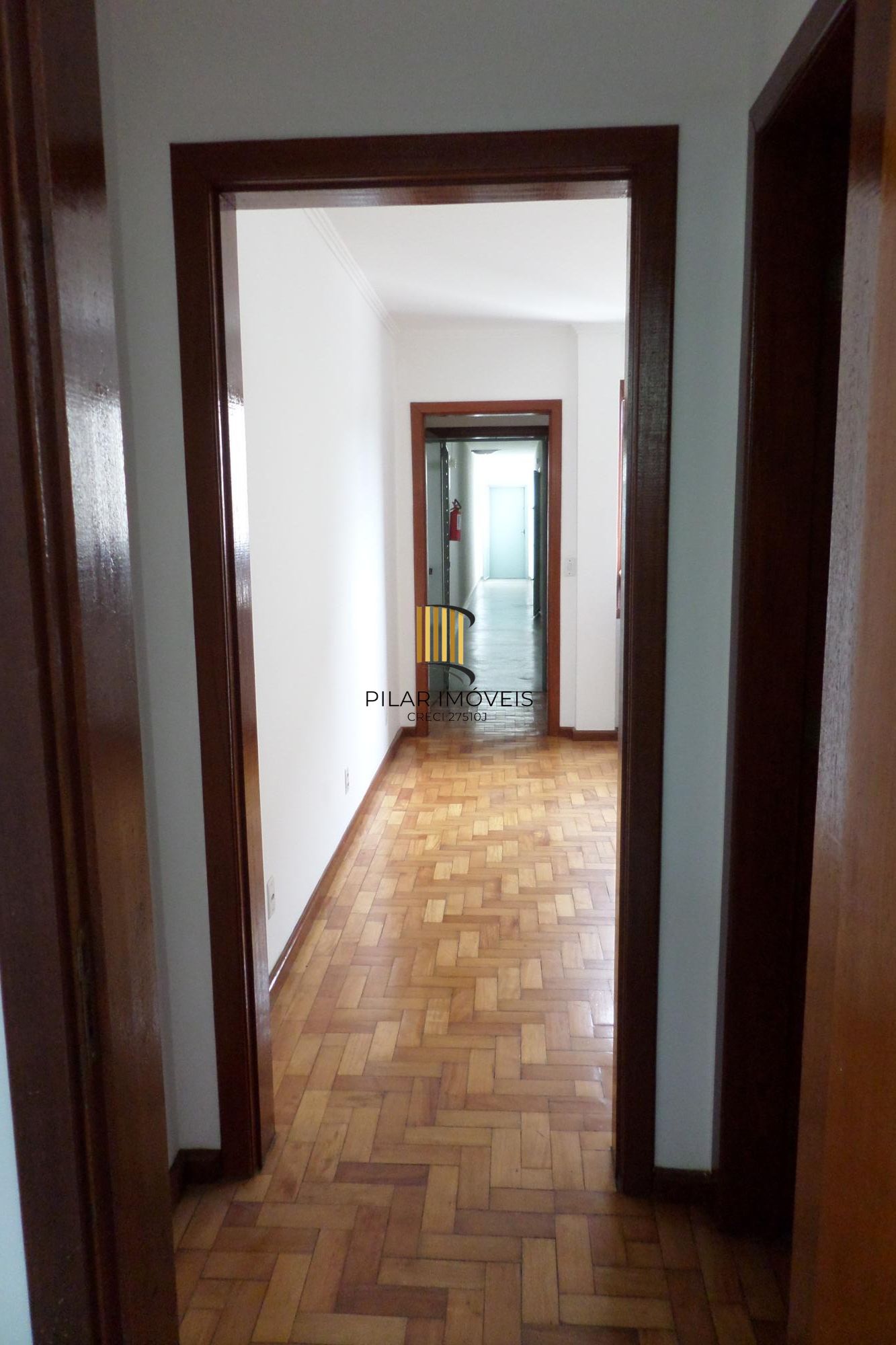Apartamento no bairro Santa Cecilia de 1 dormitório DESOCUPADO