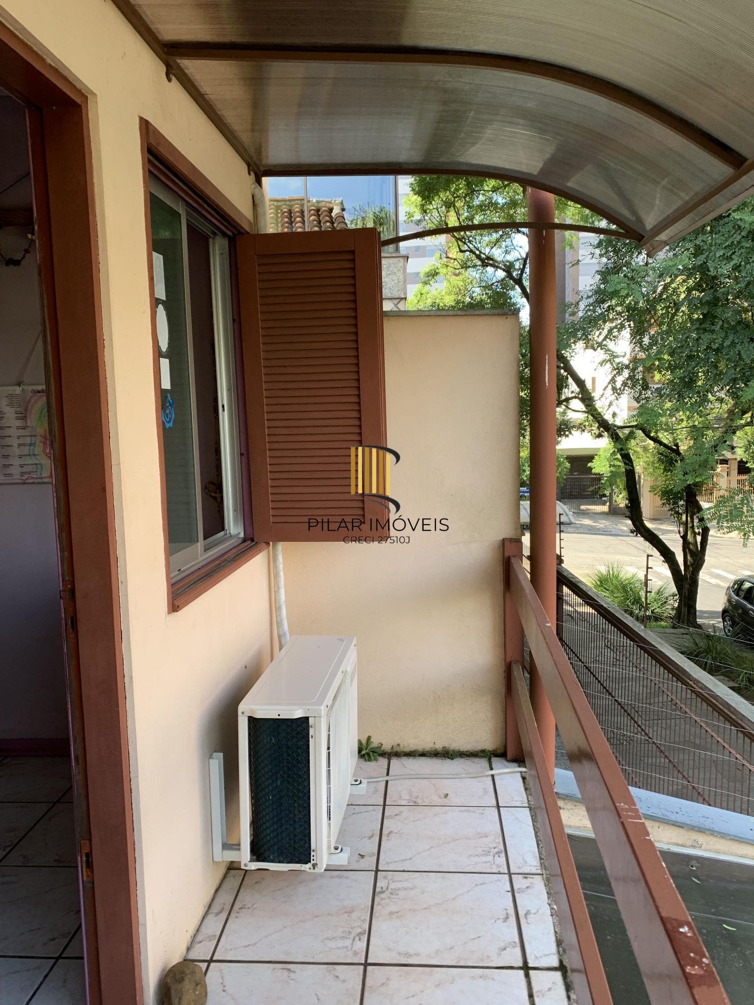 Casa 11 dormitórios 03 vagas de garagem