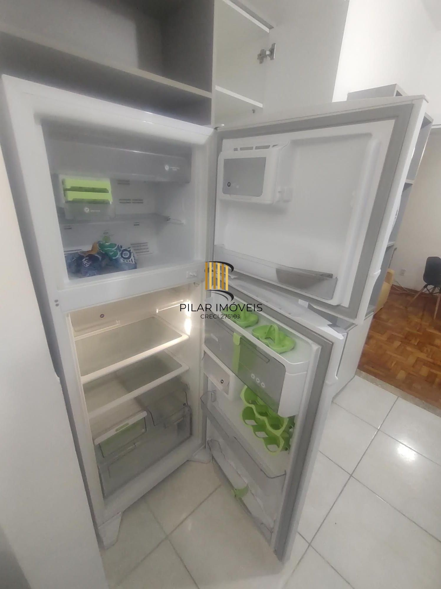 Apartamento mobiliado no Bom Fim de 2 dormitórios