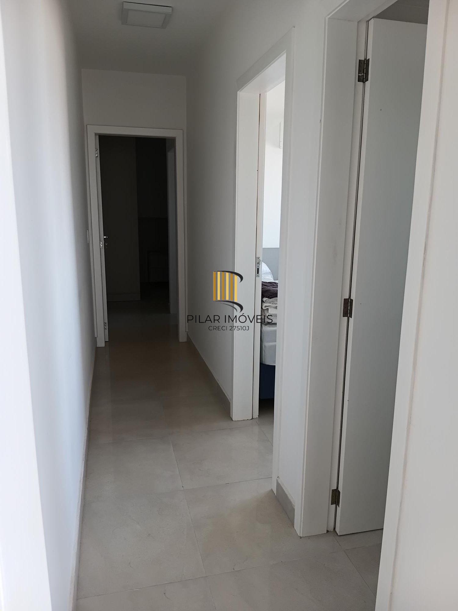 Apartamento centro de Tramandaí novo mobiliado próximo ao mar