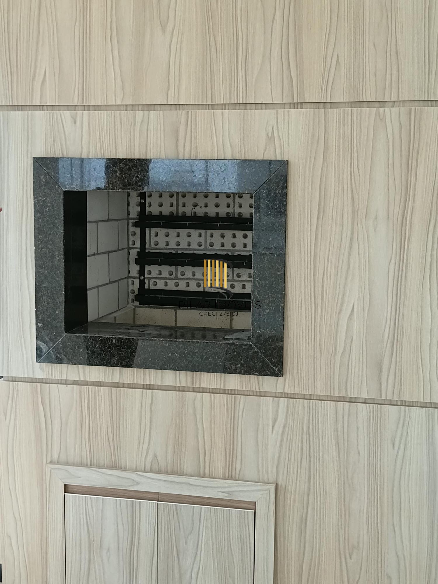 Empreendimento alto padrão com excelente vista para o mar.