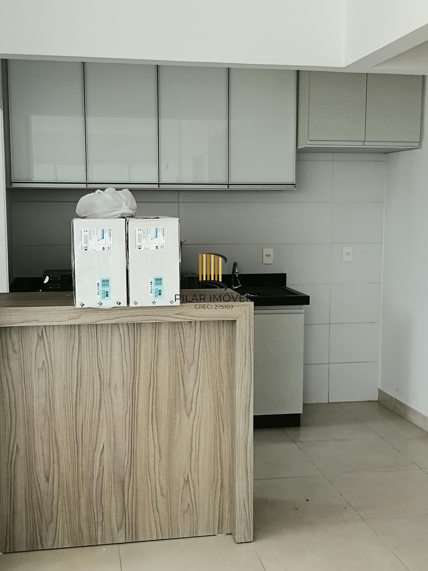 Empreendimento alto padrão com excelente vista para o mar.