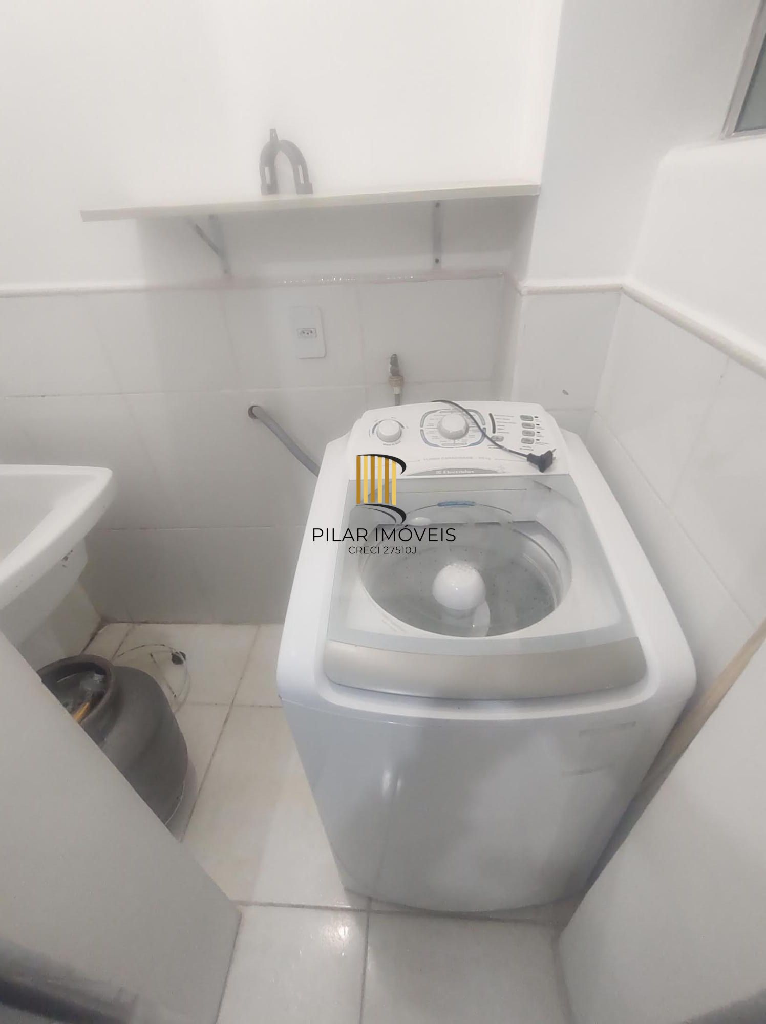 Apartamento mobiliado no Bom Fim de 2 dormitórios