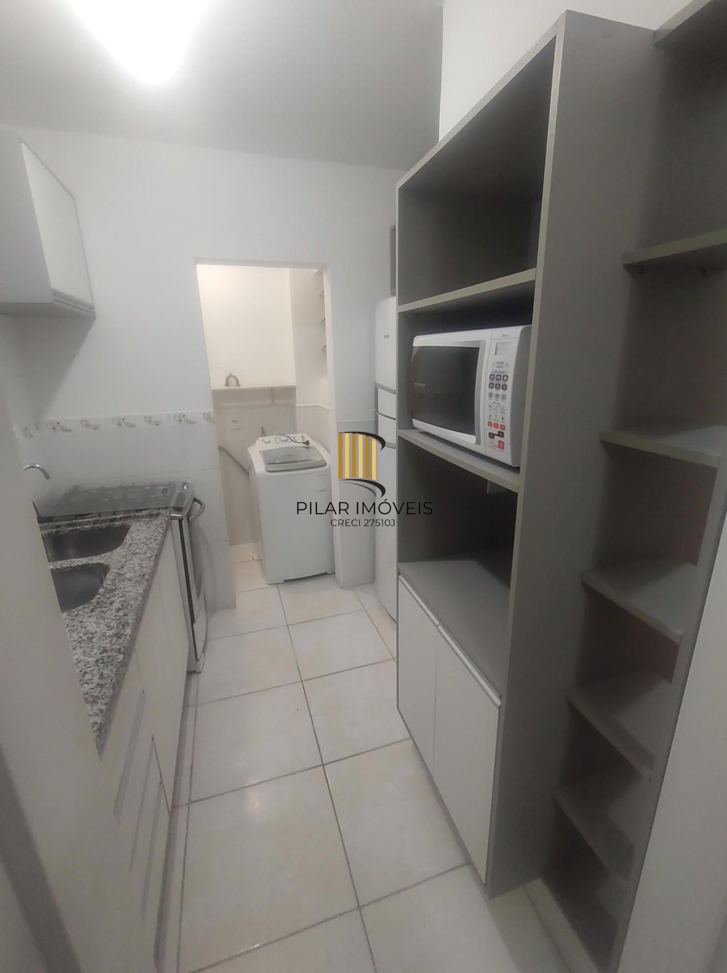 Apartamento mobiliado no Bom Fim de 2 dormitórios