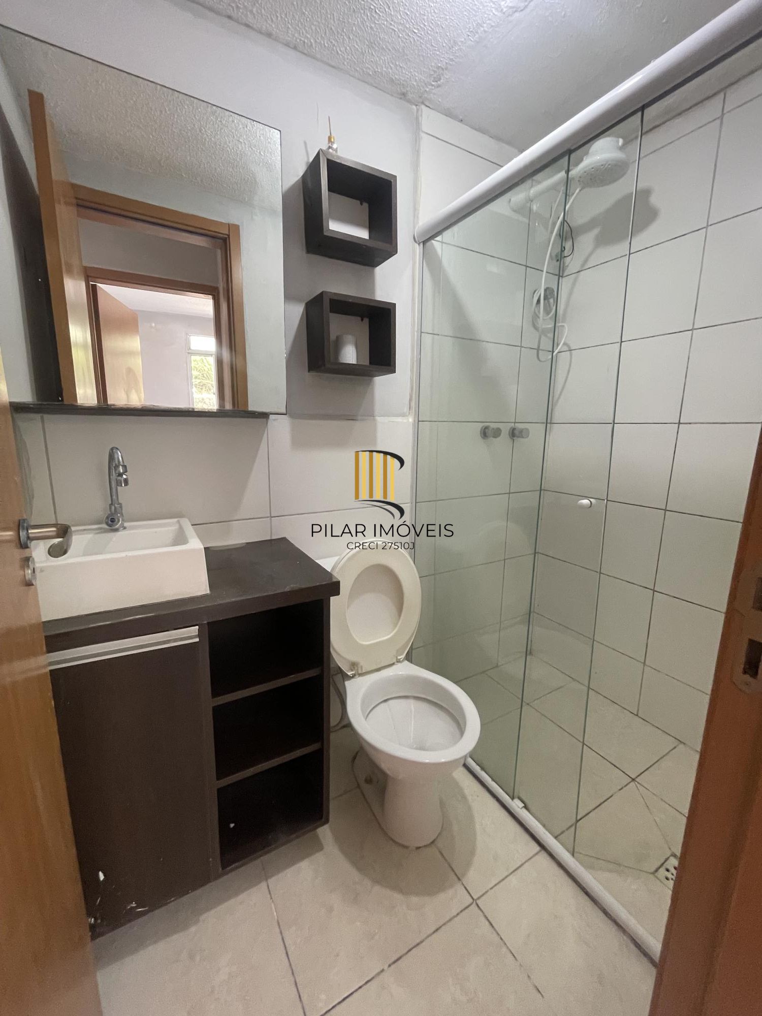 Apartamento Térreo 1 quarto em condomínio fechado com piscina e infra completa