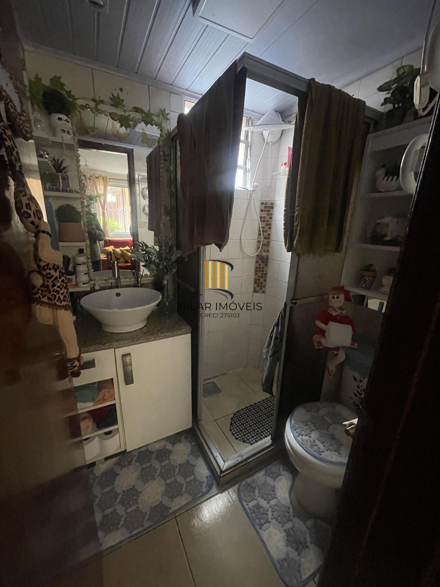 Apartamento térreo 2 dormitórios 1 vaga no Bairro Mário Quintana Porto Alegre