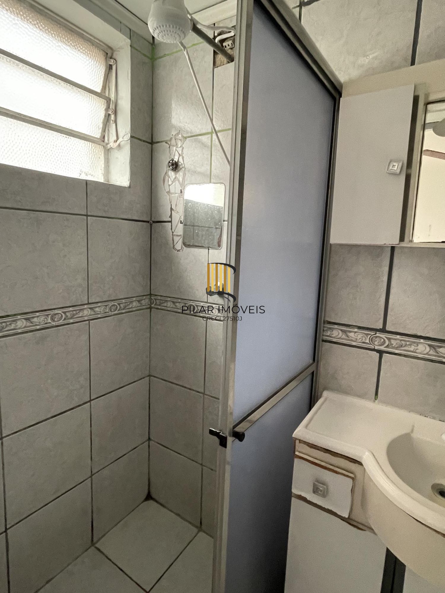 Kitnet Jk de 32m2 no Jardim Leopoldina Porto Alegre Apenas 110mil