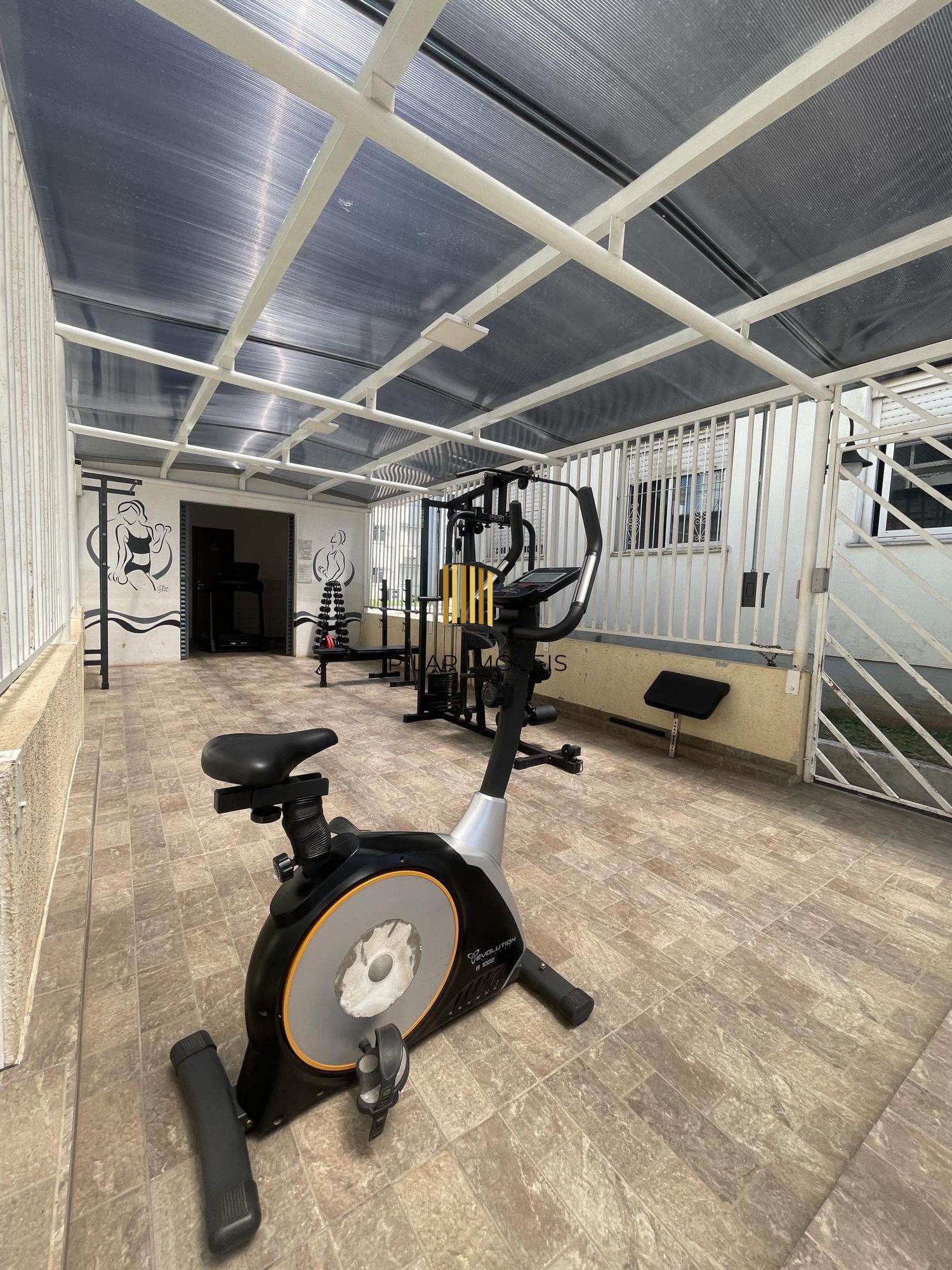 Apartamento de 1 quarto 1 vaga de garagem Humaitá frente Atacadão Porto Alegre