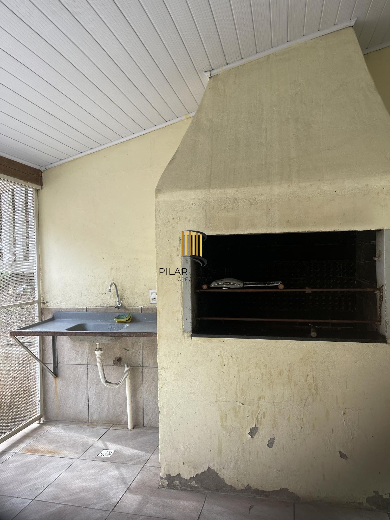 Apartamento térreo 2 dormitórios 1 vaga no Bairro Mário Quintana Porto Alegre