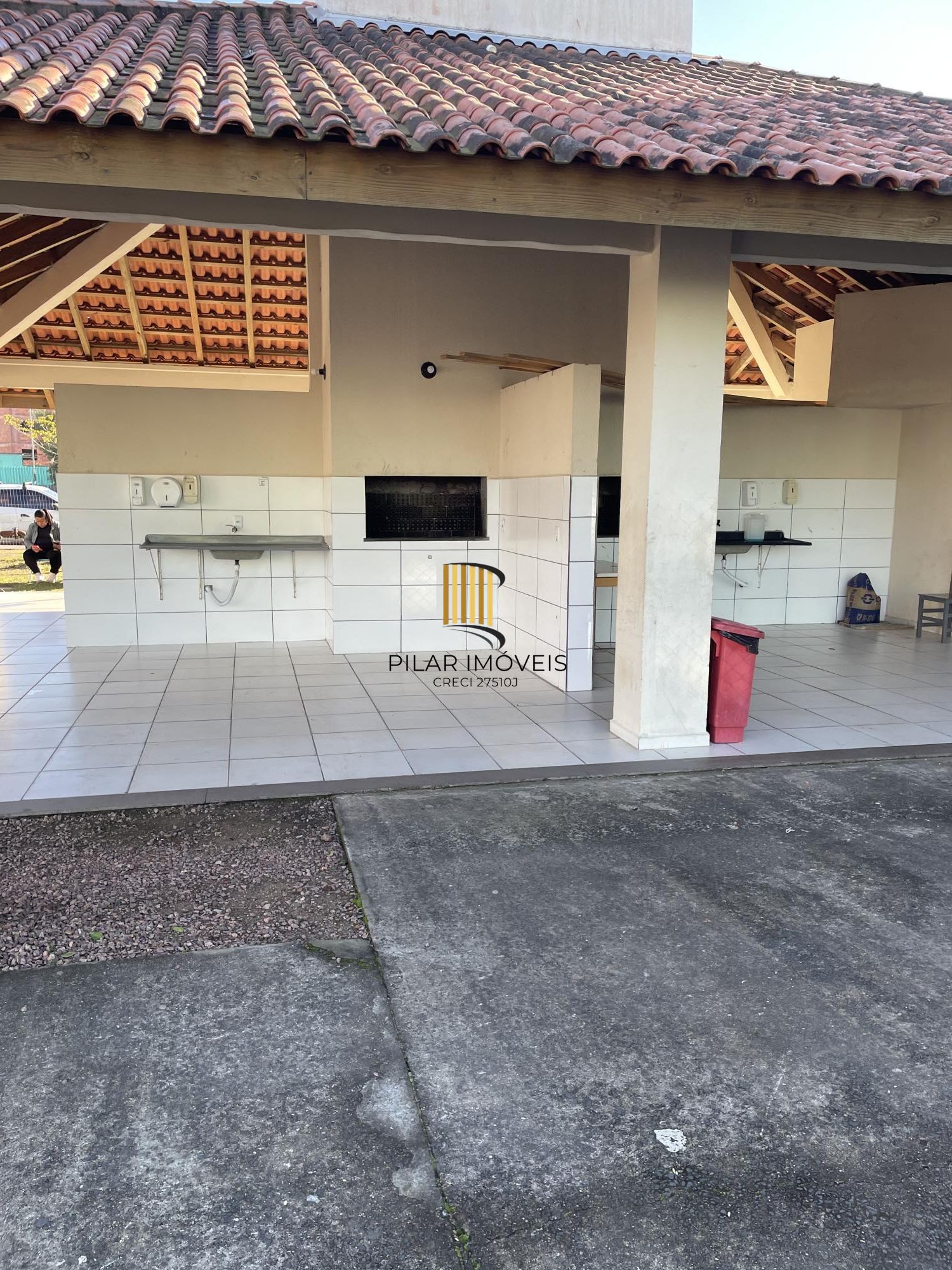 APARTAMENTO 2 QUARTOS BAIRRO CHAPÉU DO SOL
