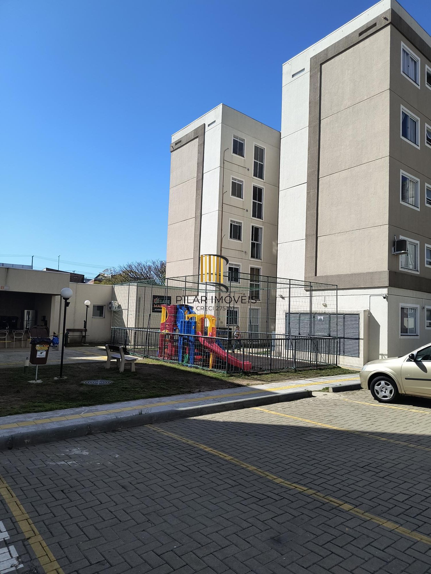 Apartmento no Porto Aurora com Patio