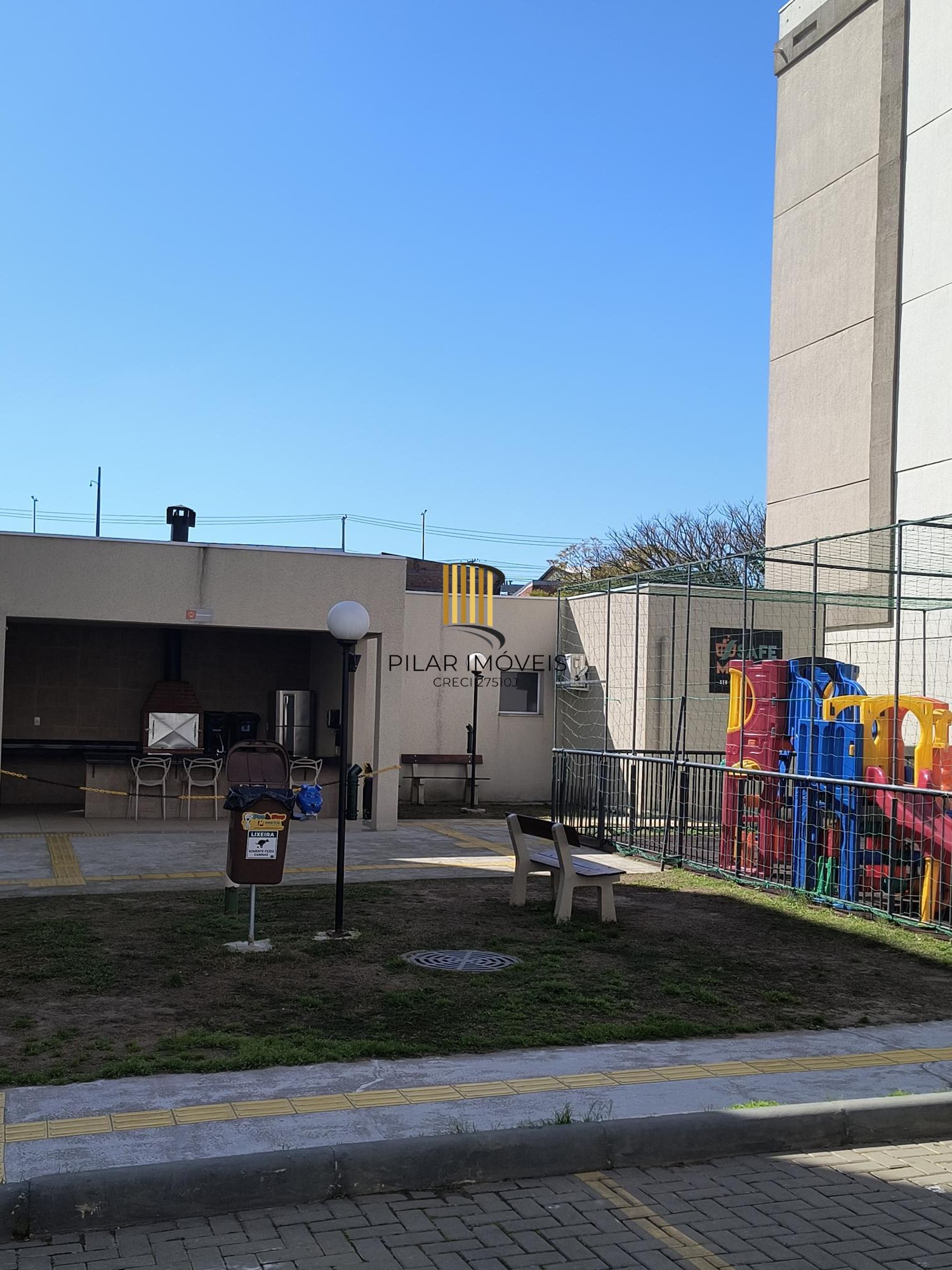 Apartmento no Porto Aurora com Patio