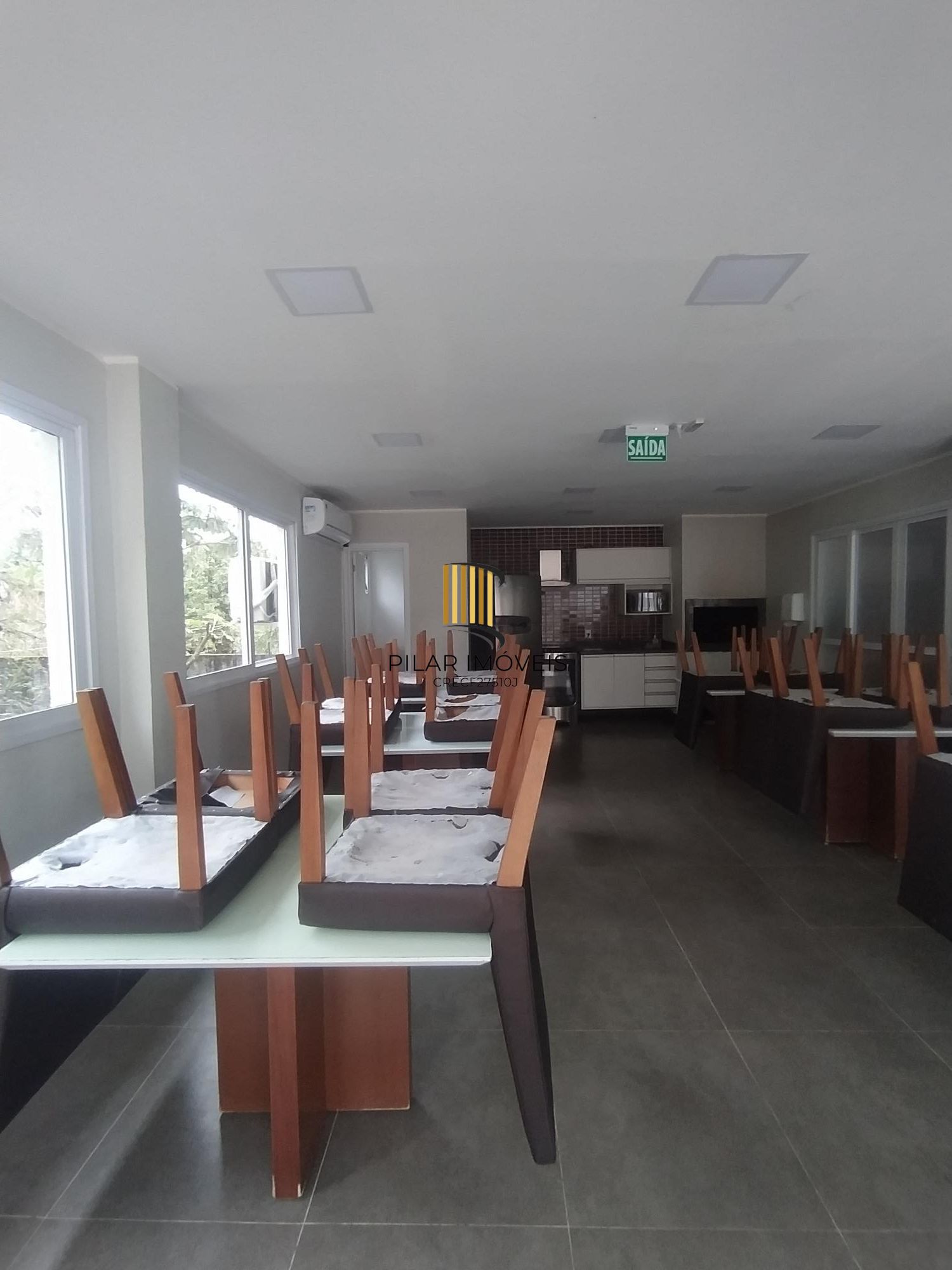 Um pedacinho do interior dentro de Porto Alegre - 2dorm com Pátio Gigante