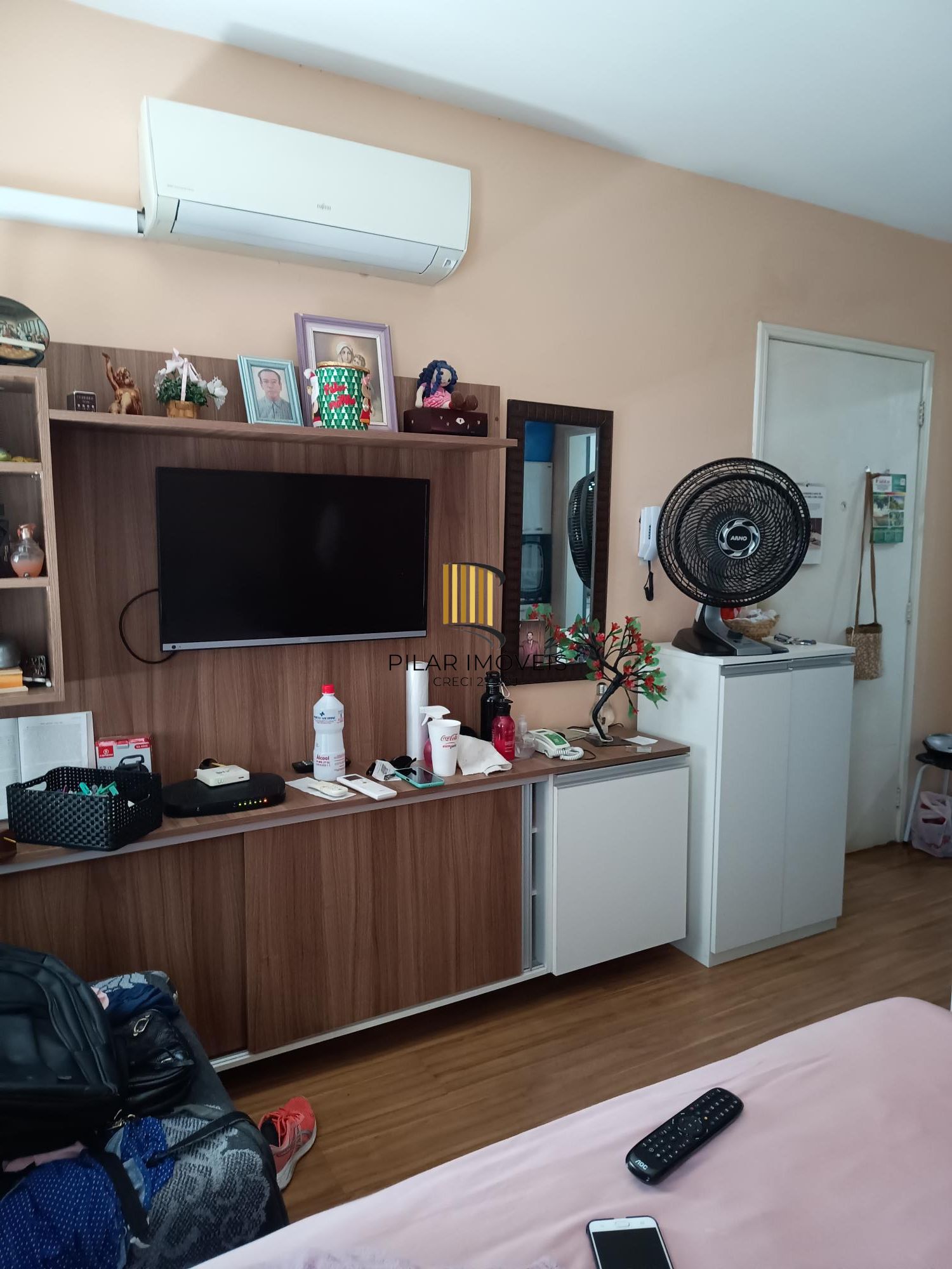 Apartamento JK à venda na Av. Protásio Alves – R$ 140.000