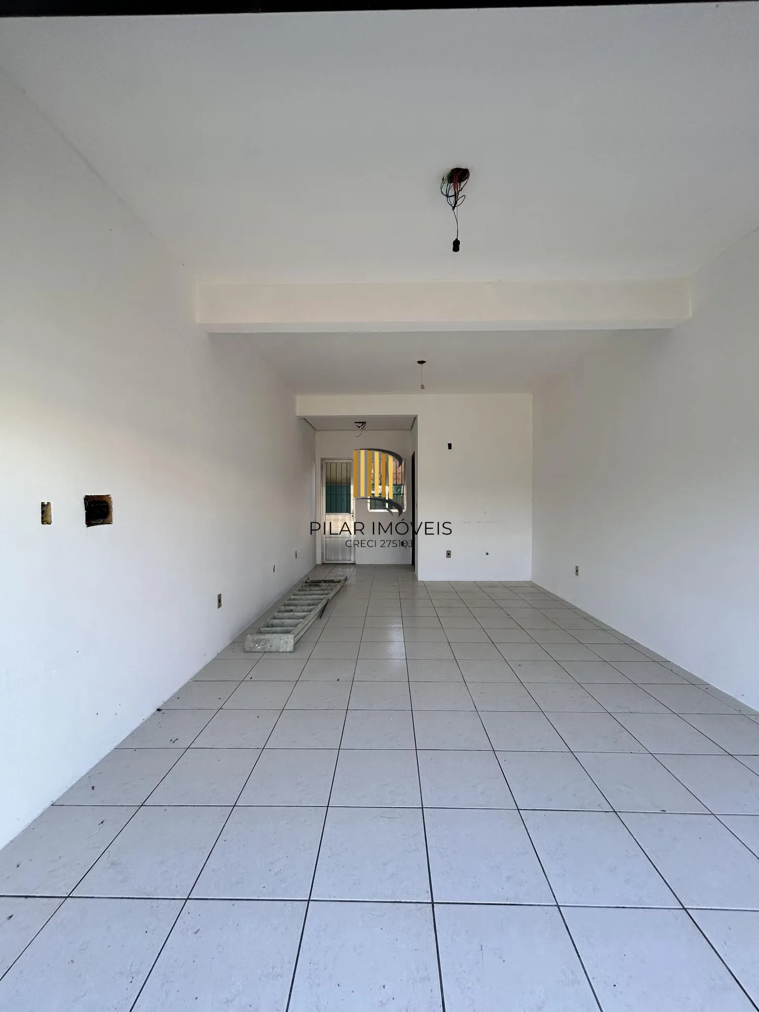 PRÉDIO COMERCIAL - 214M2 DE ÁREA PRIVATIVA - BAIRRO MATO GRANDE - CANOAS/RS