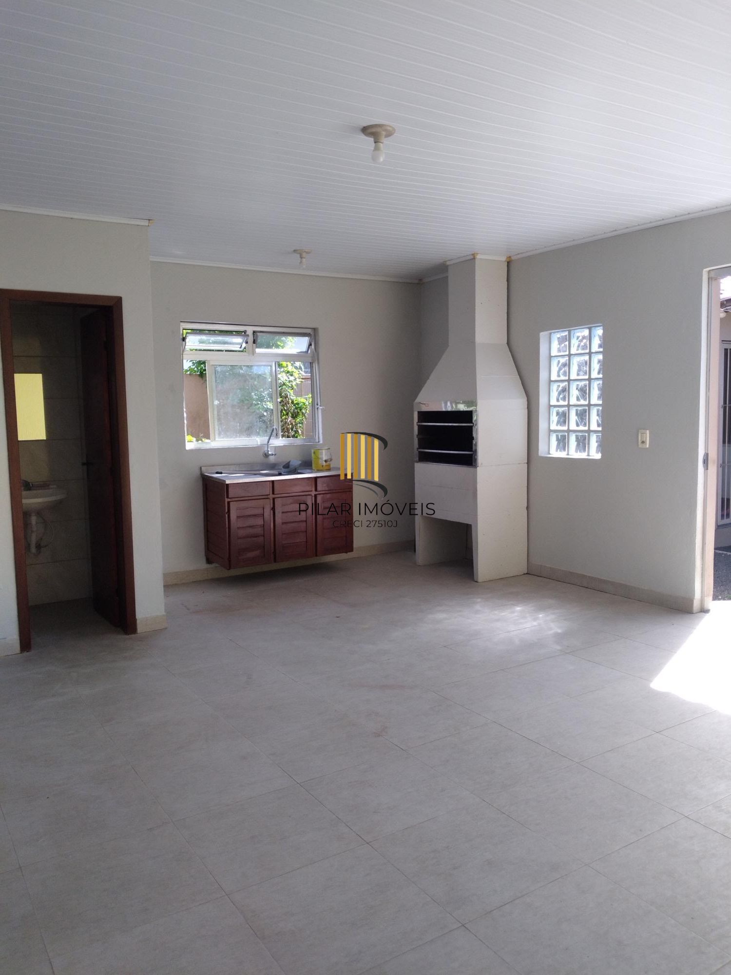 Casa pronta para morar no Jardim Algarve