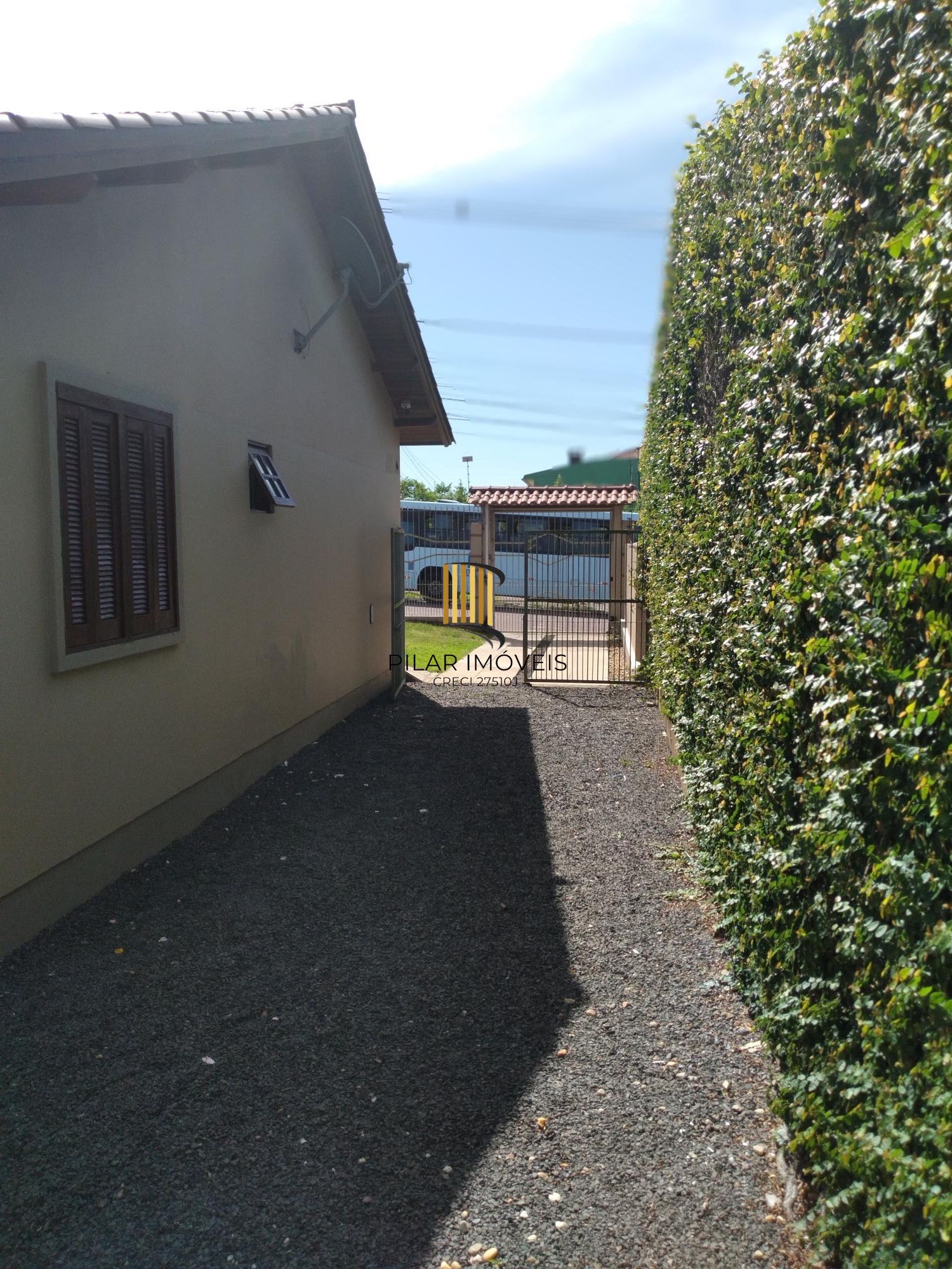 Casa pronta para morar no Jardim Algarve