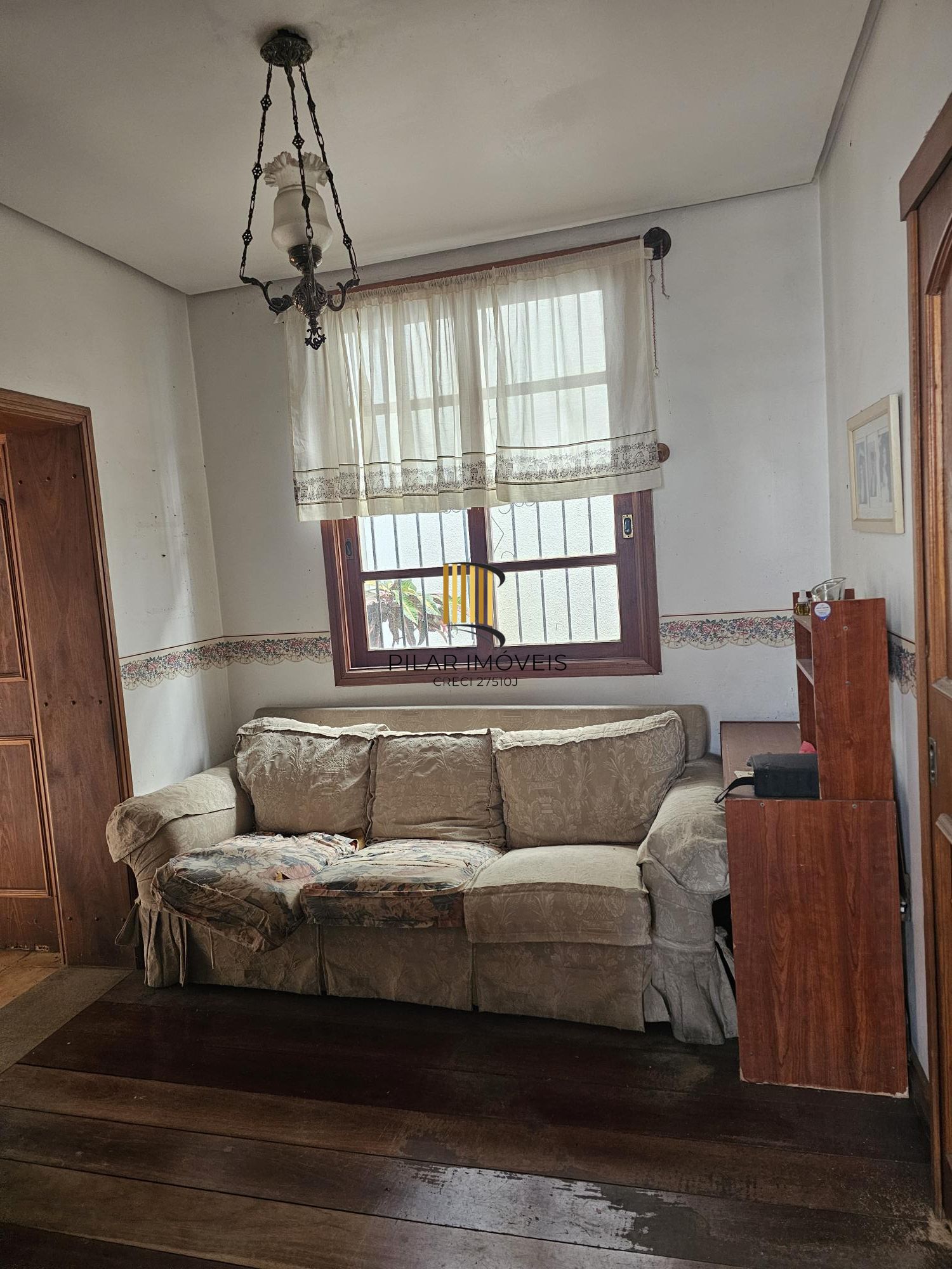 Casa 4 dormitórios no bairro São João