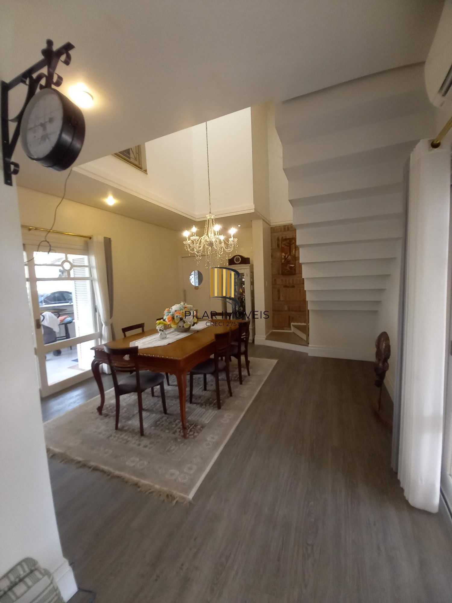 Excelente sobrado 242m²/3dormitórios/Moinhos de Vento/Canoas