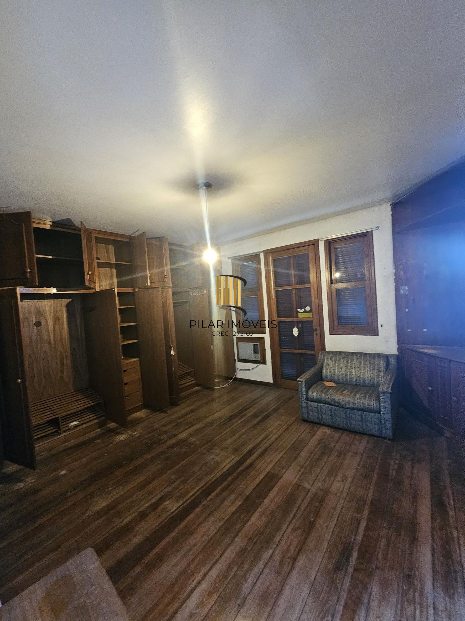 Casa 4 dormitórios no bairro São João