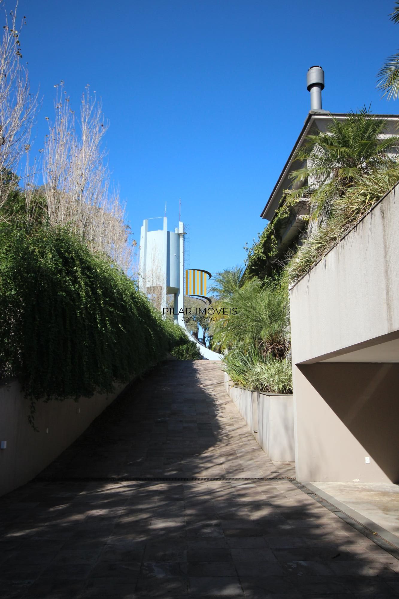 Casa no Jardim do Sol-vista panorâmica,4 suítes, 900m²privativos, terreno 1800m²