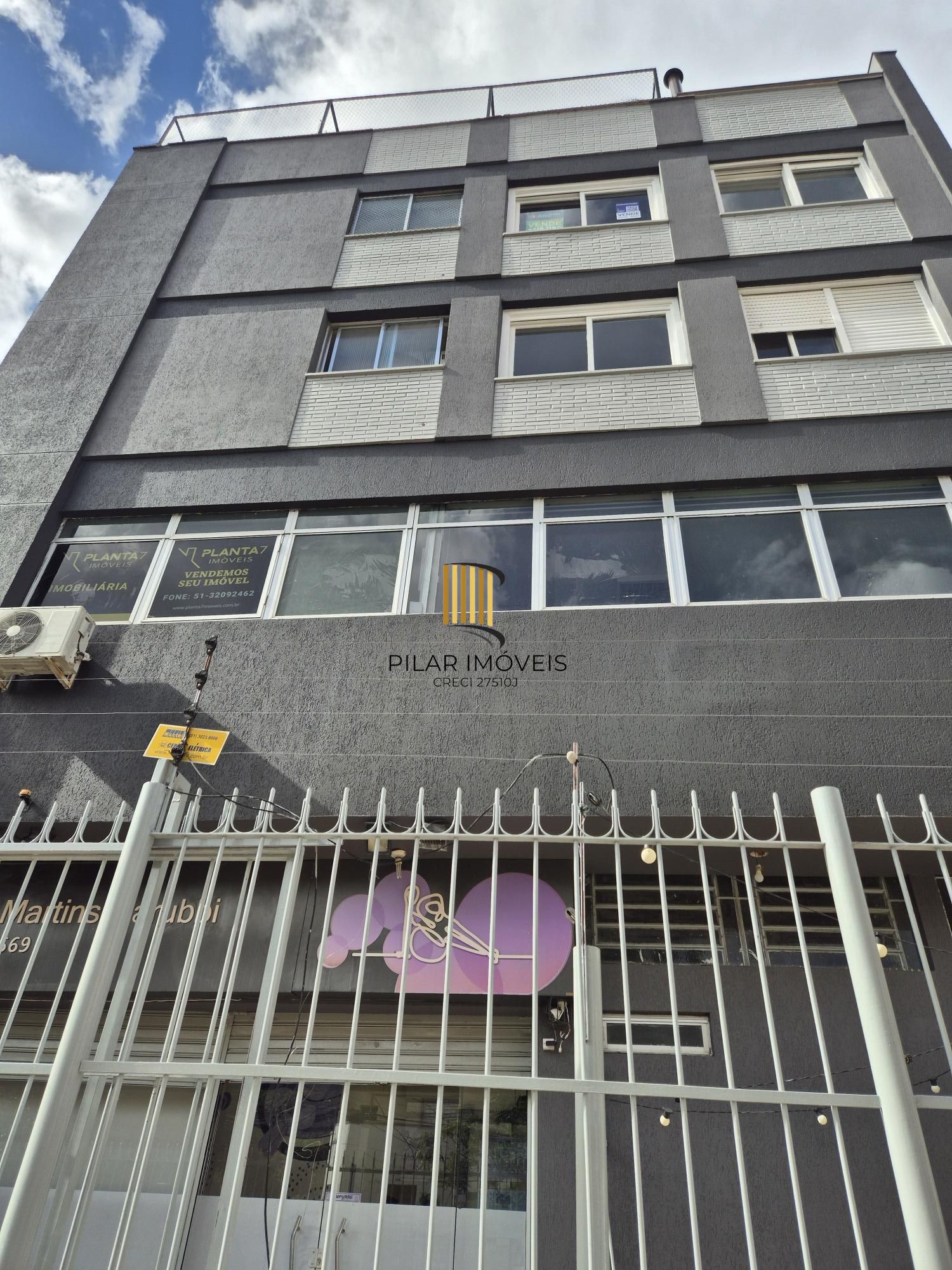 Cobertura com churrasqueira - Pilar Imóveis