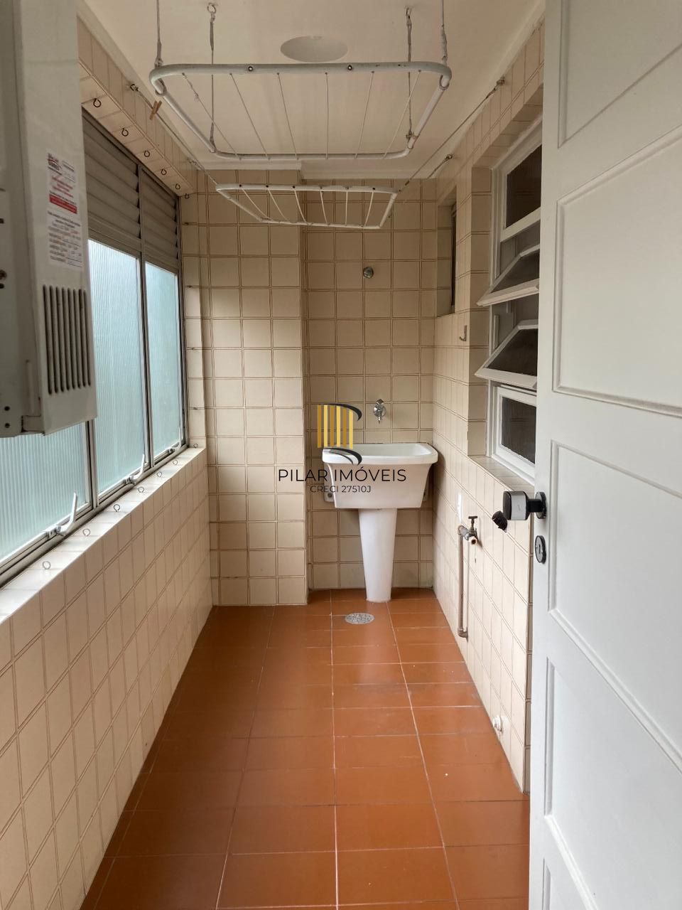 Apartamento 3 dormitórios de 93,97m² com elevador no bairro Moinhos de Vento.