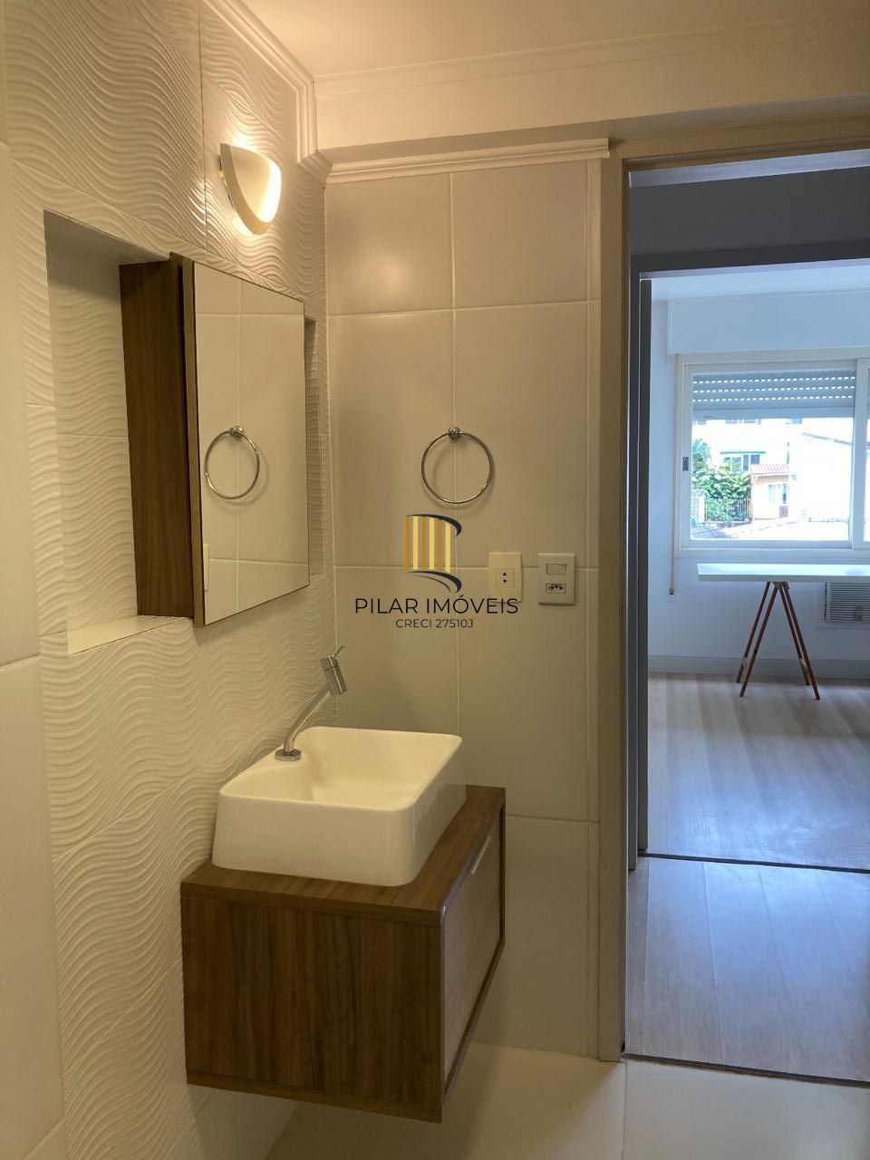 Apartamento 3 dormitórios de 93,97m² com elevador no bairro Moinhos de Vento.