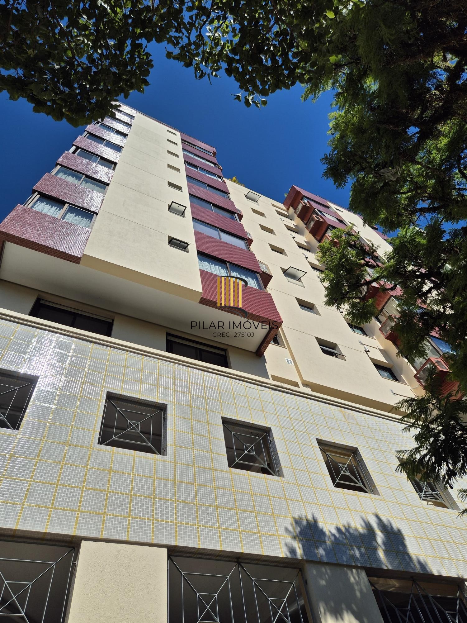 2 dormitórios com churrasqueira e vaga - Pilar Imóveis