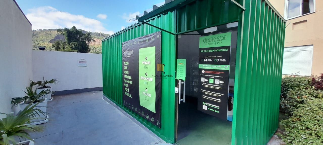 Apartamento de 2 quartos, suíte e 1 vaga de garagem no bairro Jardim Carvalho