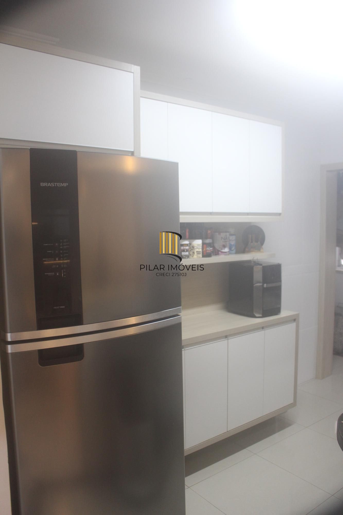 Apto 2 dormitórios semi-mobiliado próximo ao Iguatemi