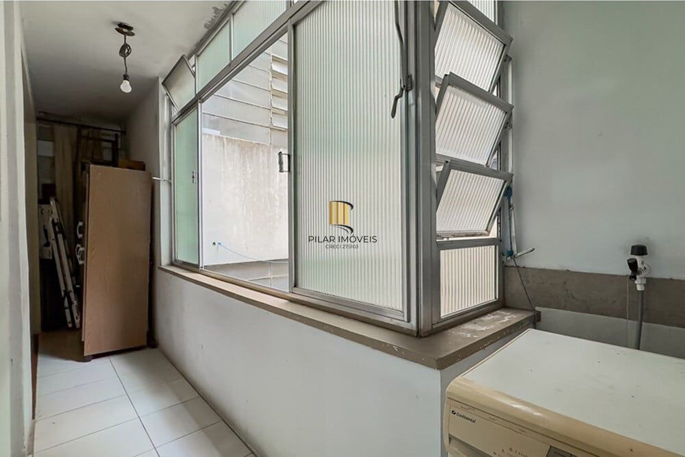 Apartamento 2 dormitórios no bairro Floresta