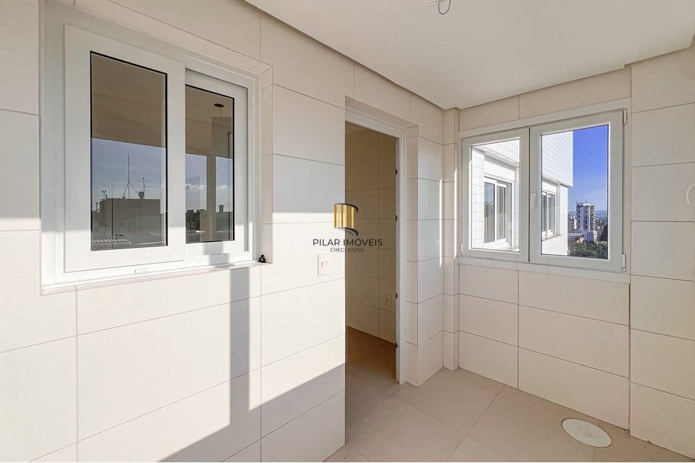 Apartamento 3 dormitórios no bairro Centro