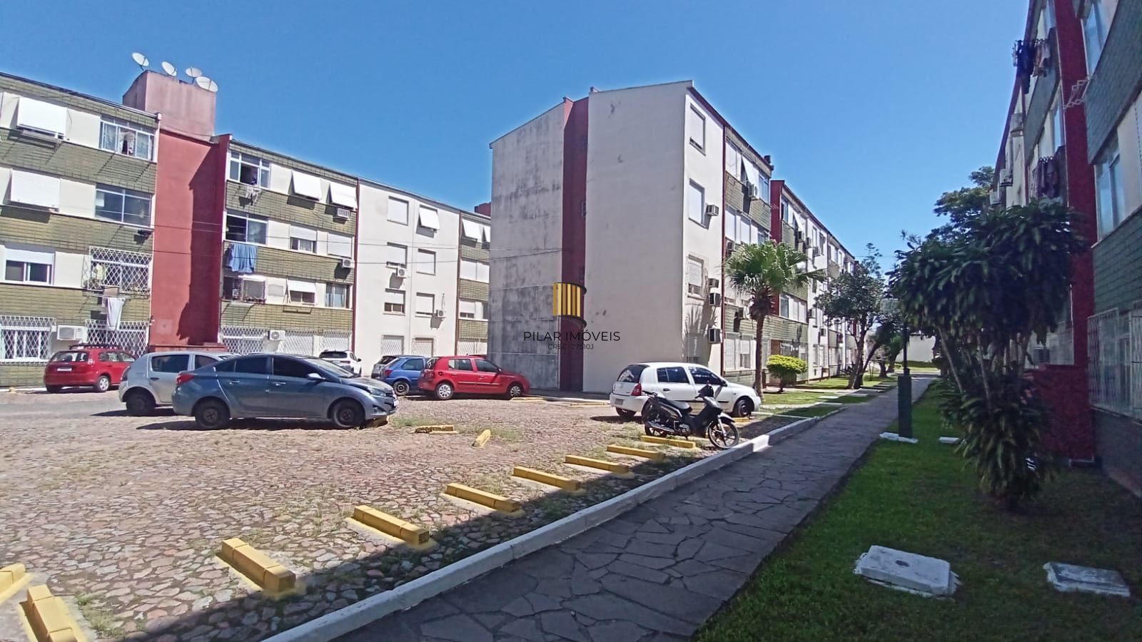 Aparatamento com 1 dormitório no bairro Cavalhada