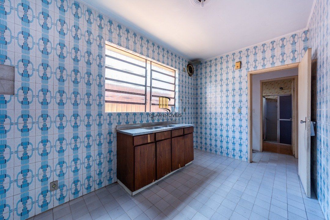 Casa 3 dormitórios no bairro Cristal