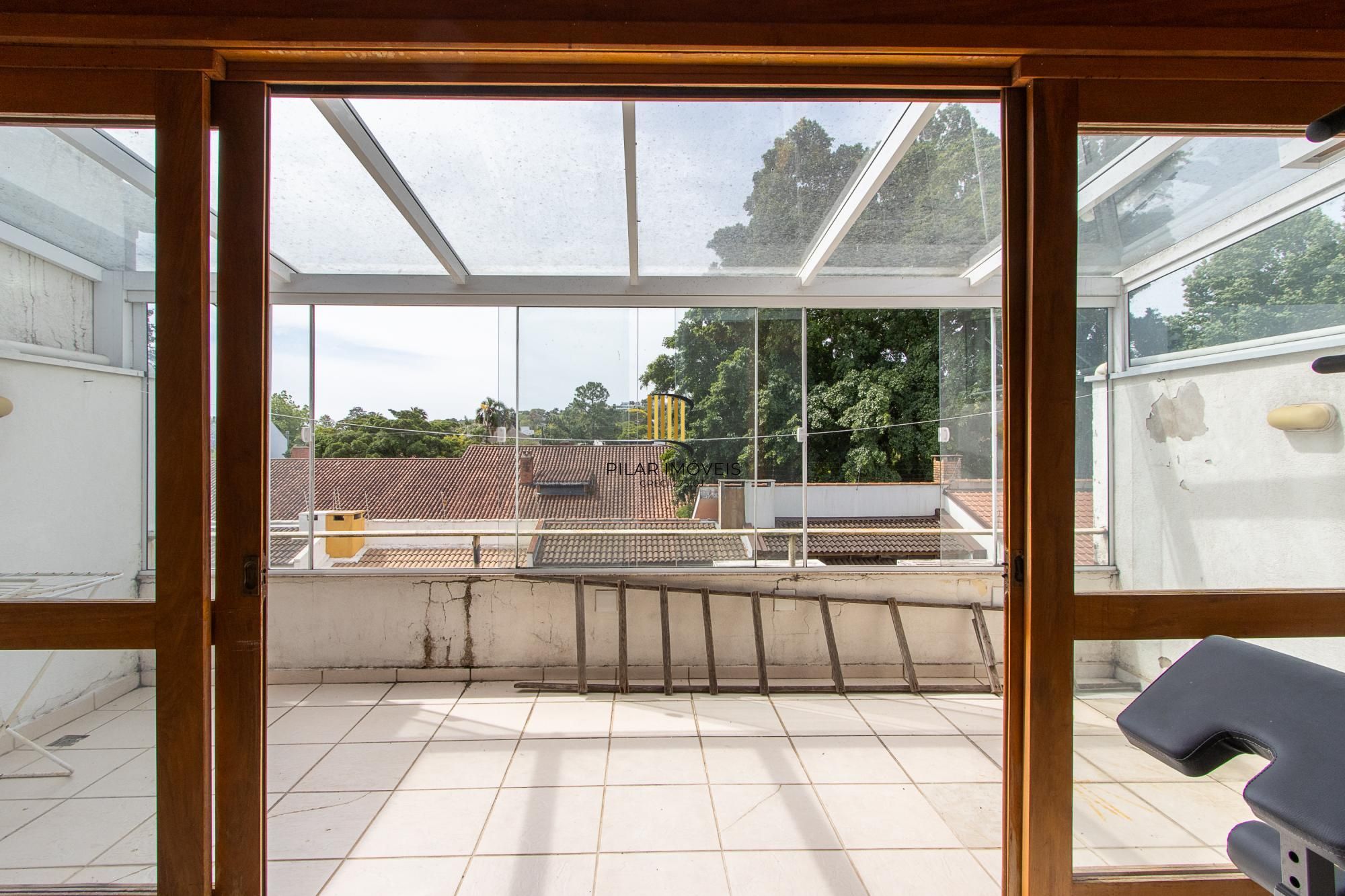 Casa de Condomínio 3 dormitórios no bairro Tristeza