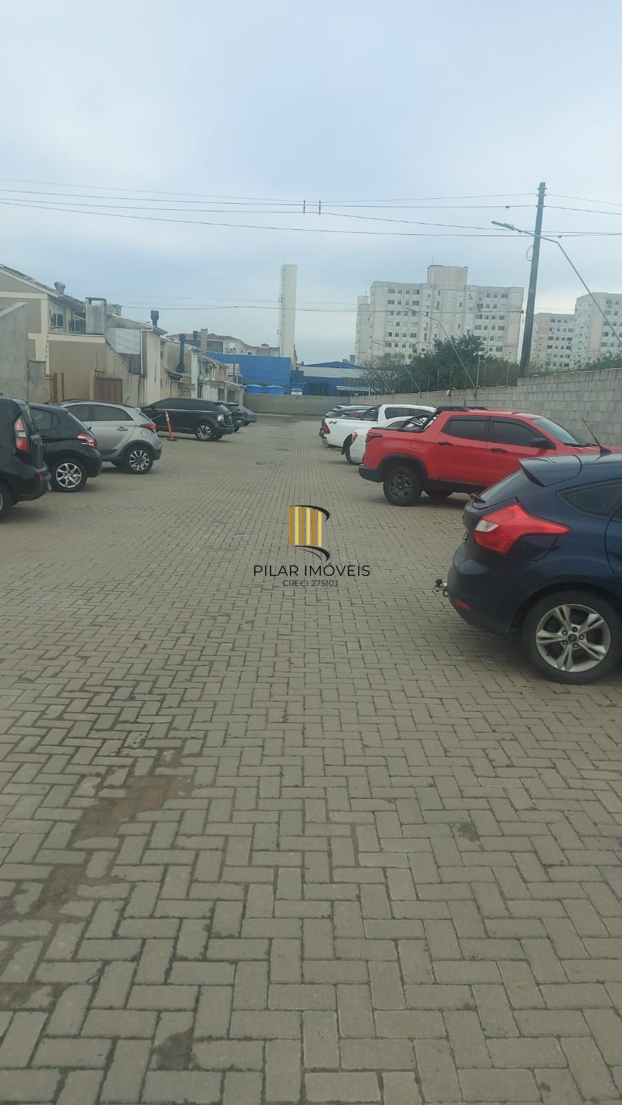 Oportunidade! Casa com 4 dormitórios no bairro Humaitá!!!