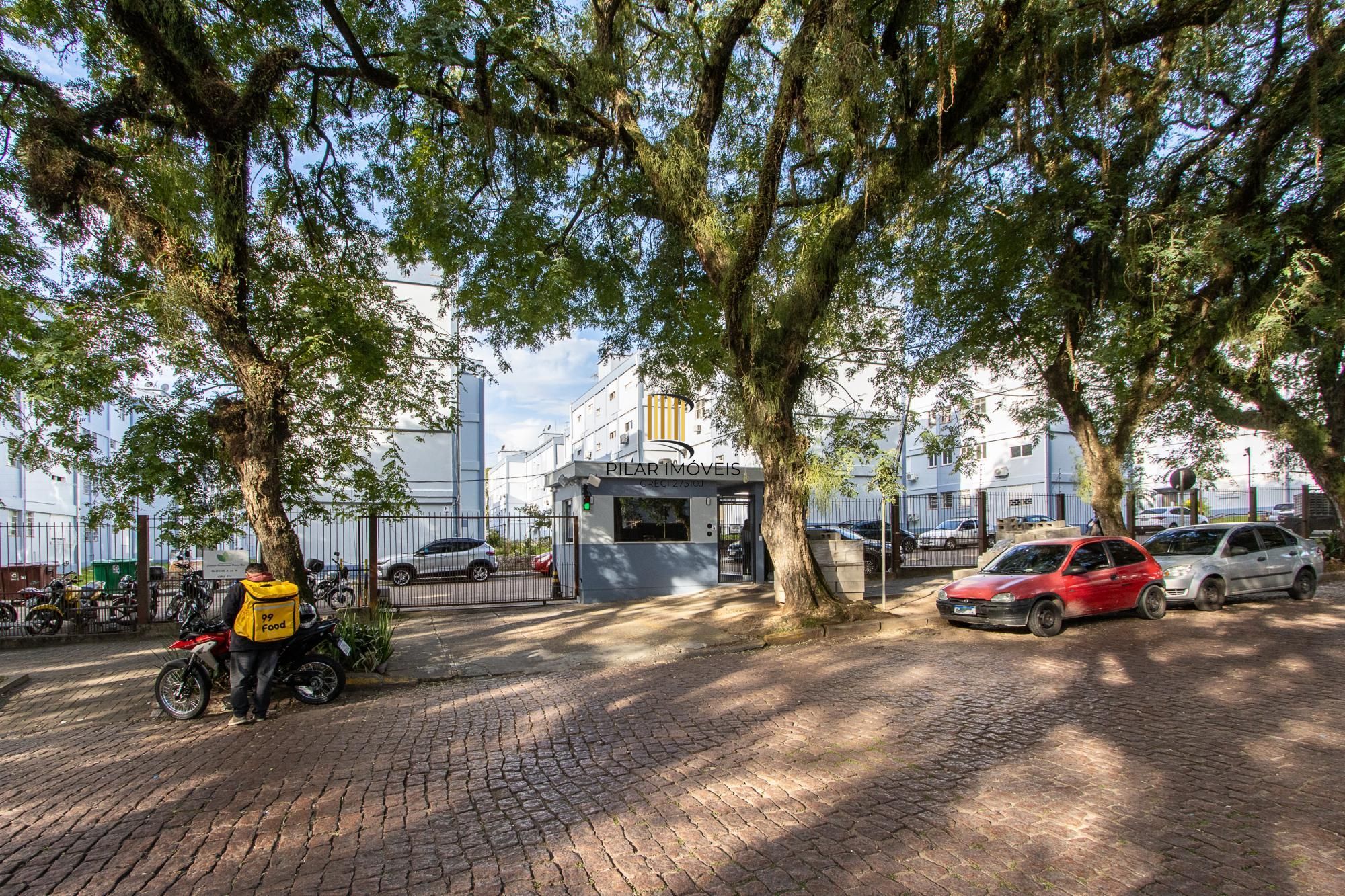 Apartamento de 2 dormitórios no bairro Camaquã.