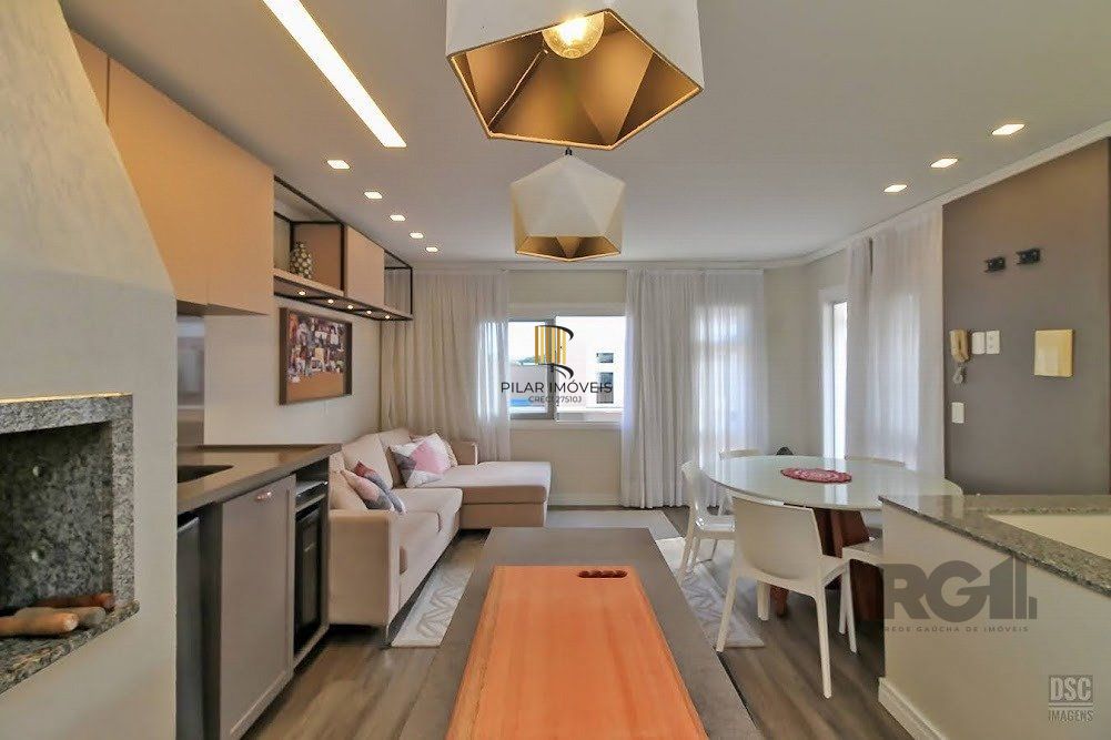 Casa em  condomínio 3 dormitórios na Av Otto Niemeier