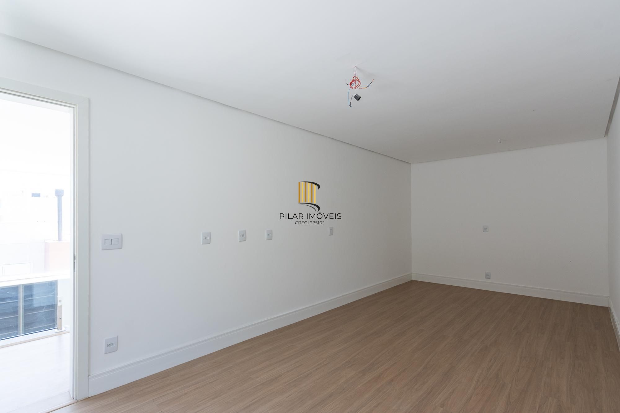 Casa Condominio para Venda - 300m², 4 dormitórios, sendo 4 suites, 2 vagas - Alphaville