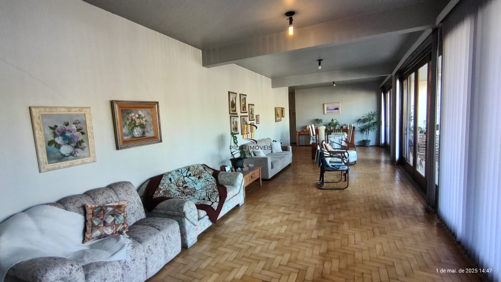 Apartamento de 4 dormitórios, 2 suítes, sacada, living para 2 ambientes bem amplo. - Pilar Imóveis