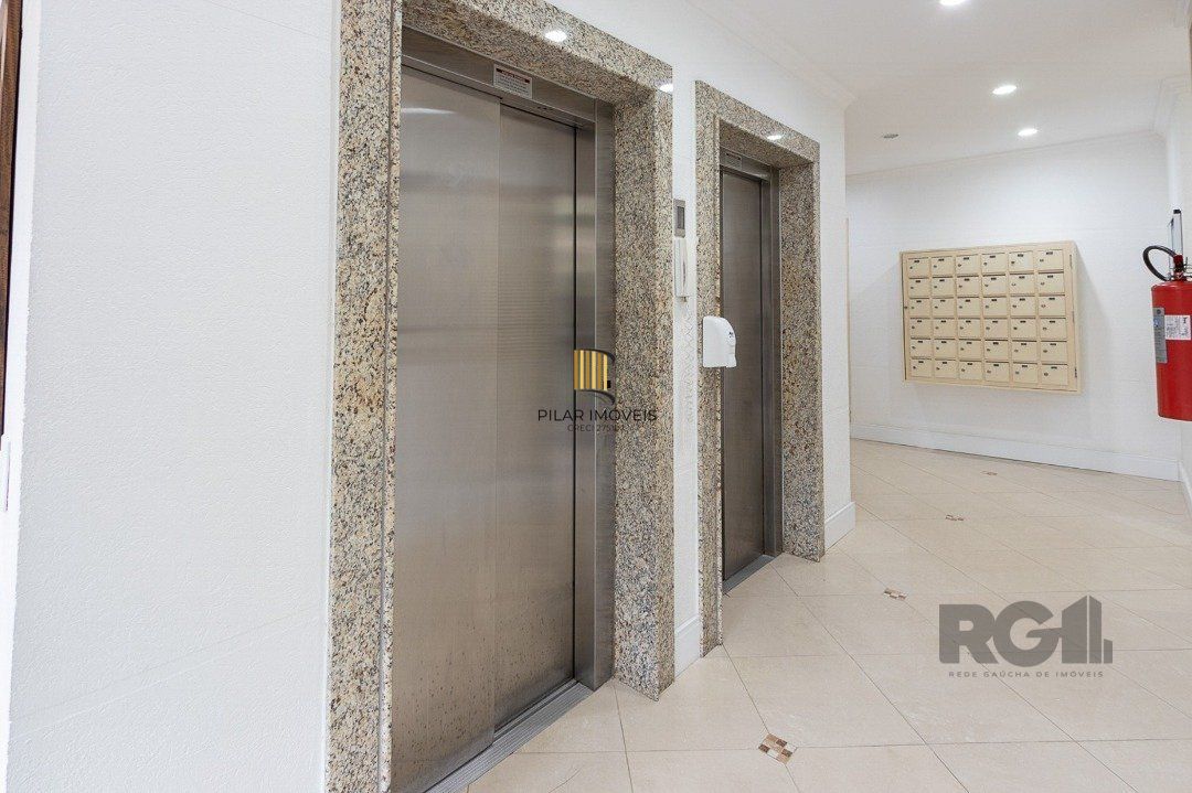 Apartamento 2 dormitórios no bairro Tristeza