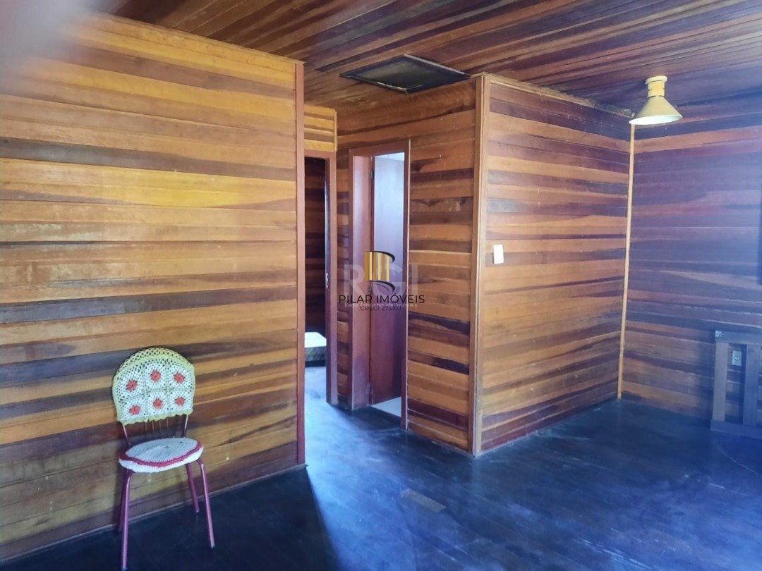 Casa 2 dormitórios no bairro Vila Nova