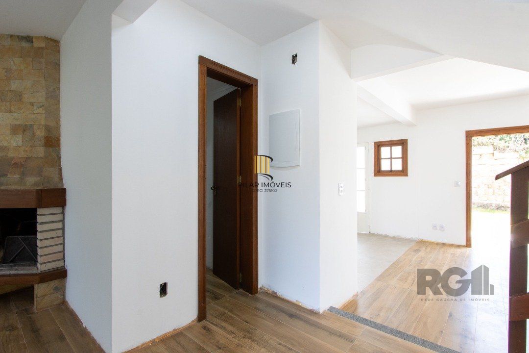 Casa 3 dormitórios no bairro Ipanema